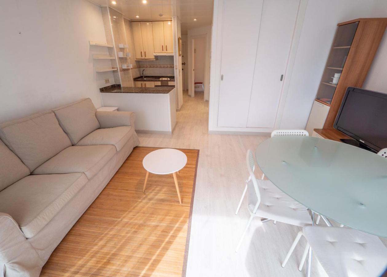 HomeHolidaysRentals Brizna Malgrat de Mar Buitenkant foto