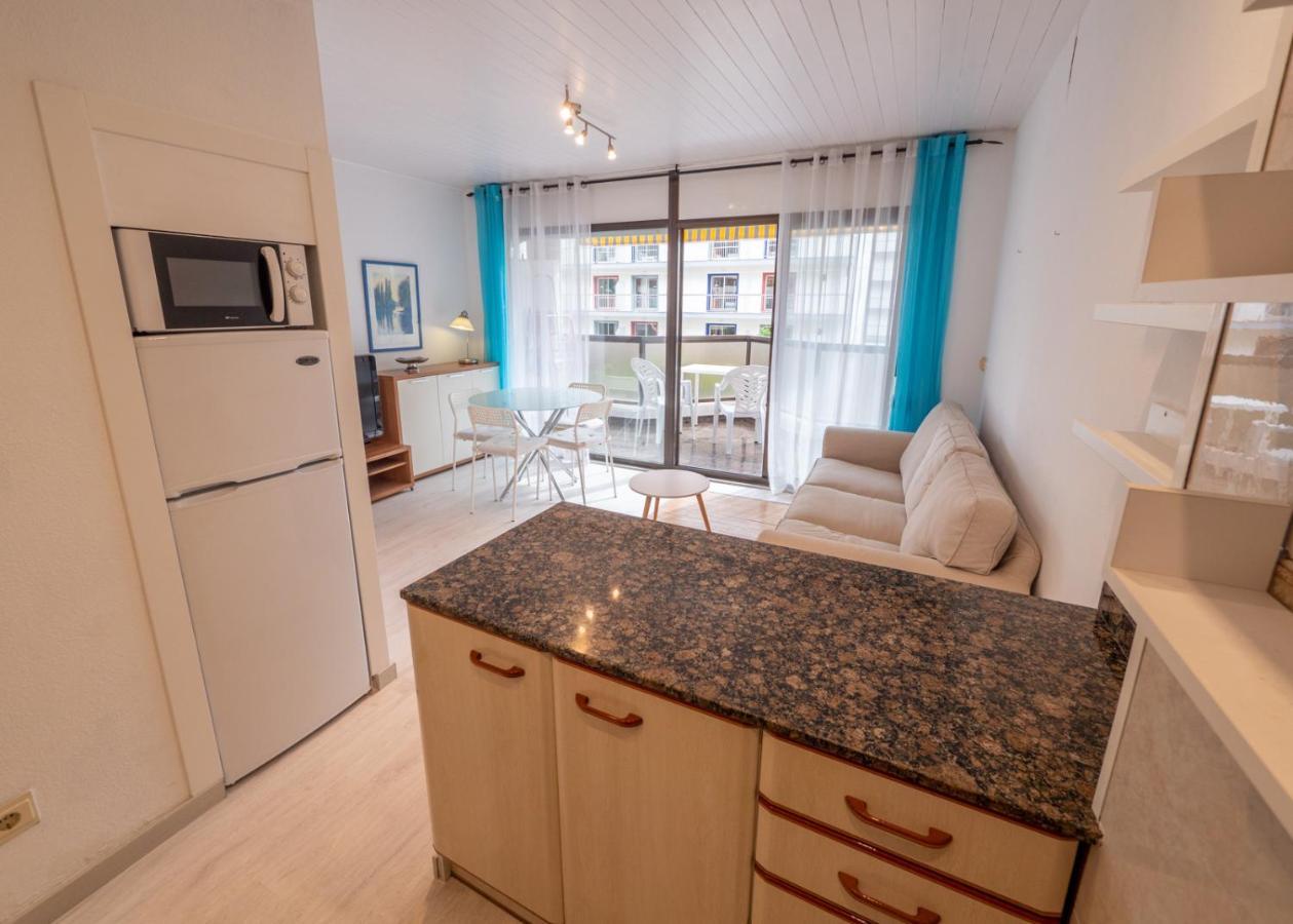 HomeHolidaysRentals Brizna Malgrat de Mar Buitenkant foto