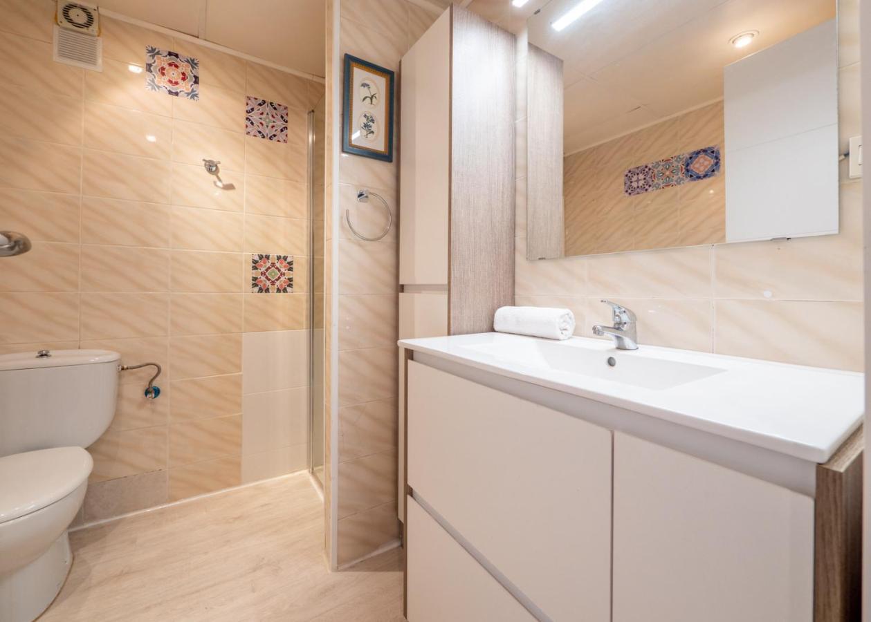 HomeHolidaysRentals Brizna Malgrat de Mar Buitenkant foto