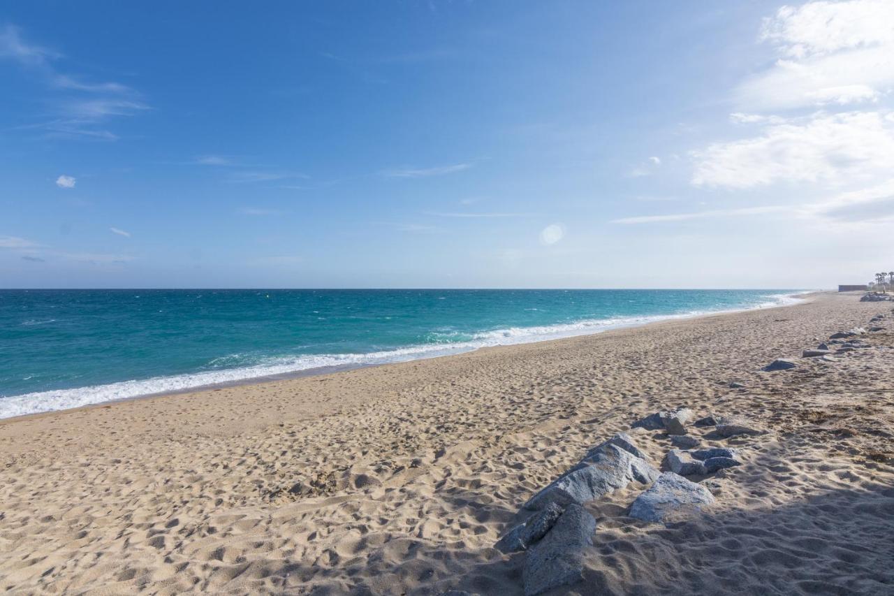 HomeHolidaysRentals Brizna Malgrat de Mar Buitenkant foto